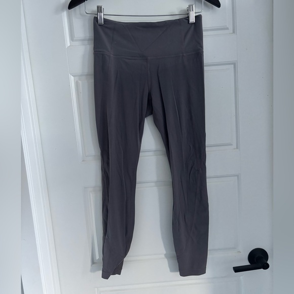 Athleta Charcoal Grey High-Rise Performance Leggings Size S Sleek & Sculpting - Picture 2 of 7